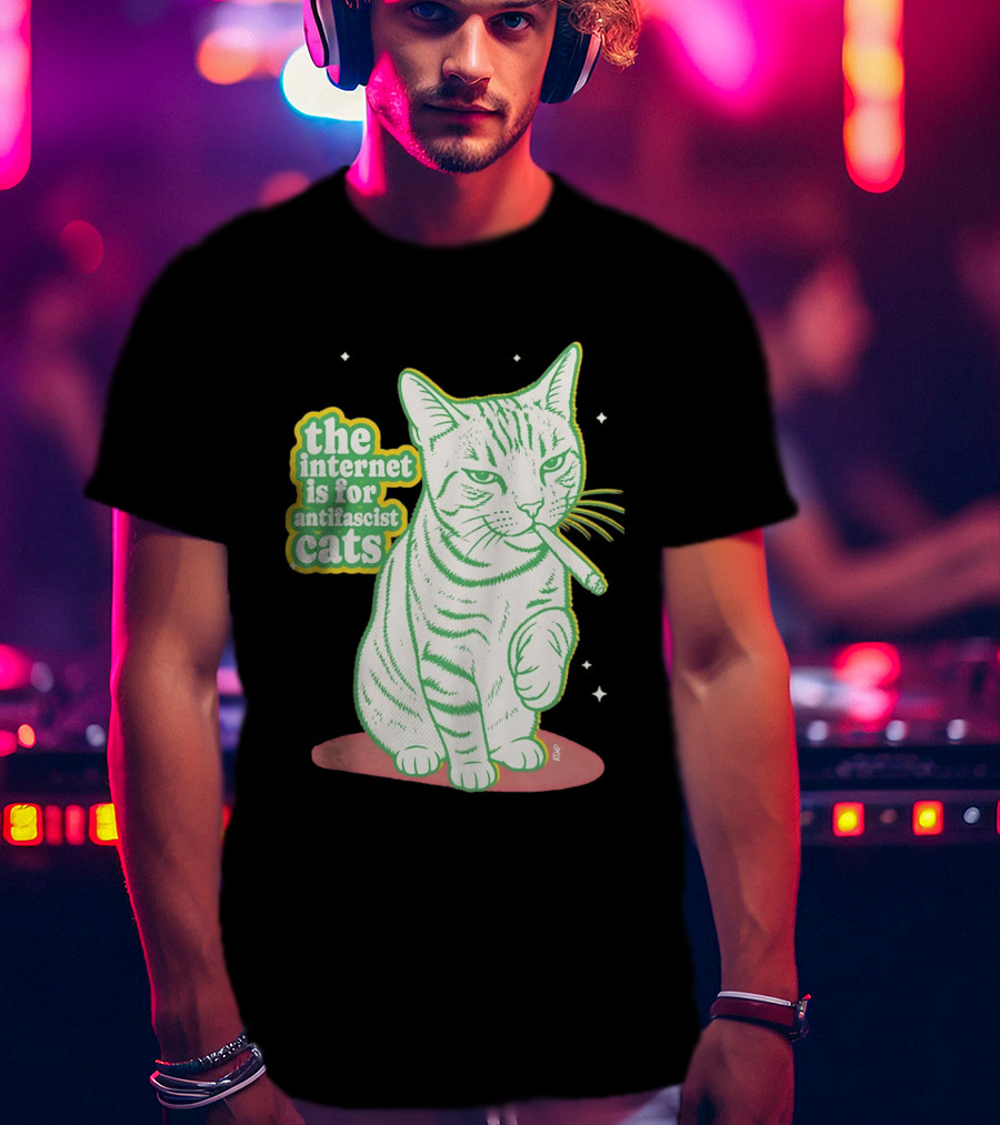 Antifascist Cats Internet Humor Smoky Cat Relaxation T-Shirt
