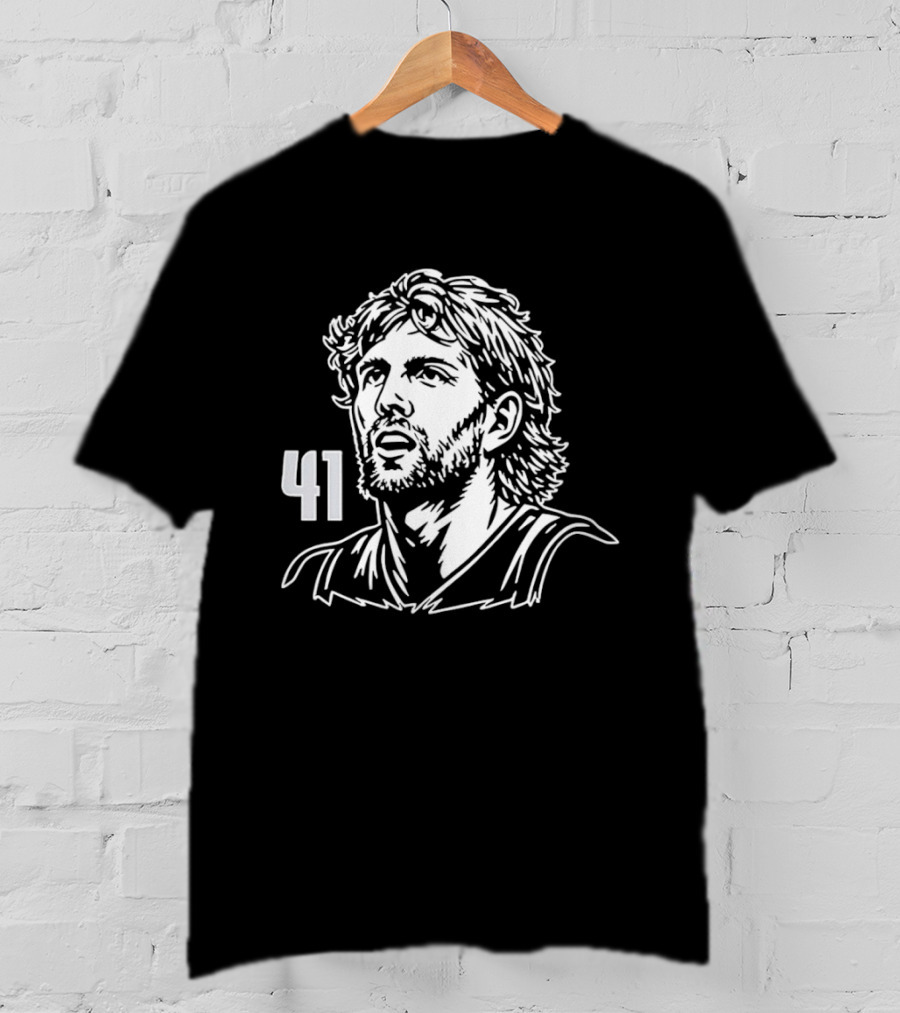 Dirk Nowitzki 41 Dallas Mavericks Headshot T-Shirt