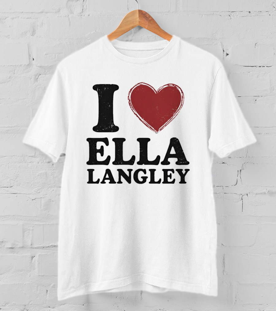 Ella Langley I Love Design Bold Heart T-Shirt