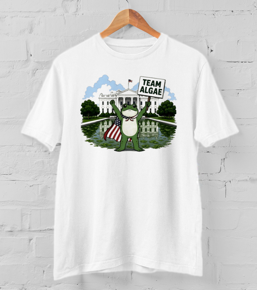 Team Algae Frog Patriotic American Flag White House 2026 Make Algae Great Again T-Shirt