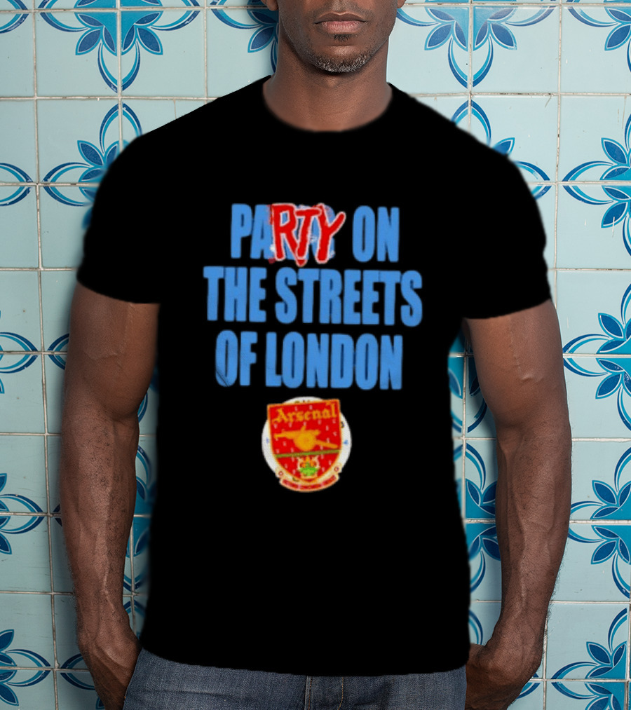 Party On The Streets Of London Arsenal T-Shirt