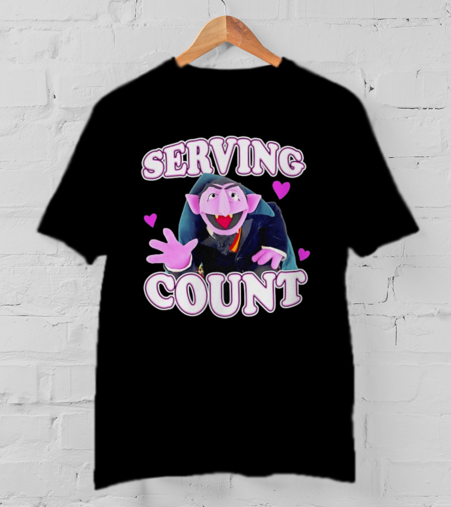 Serving Count Von Count Heart Purple Love T-Shirt