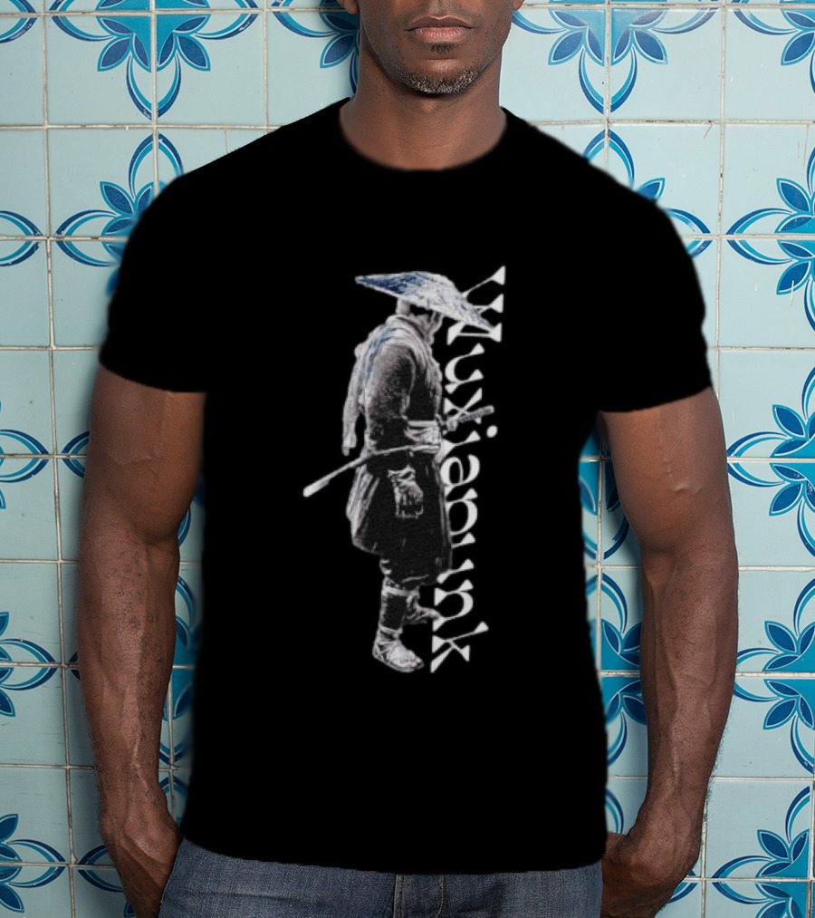 Straw Hat Wuxia Ronin Swordsman Wuxiapunk T-Shirt
