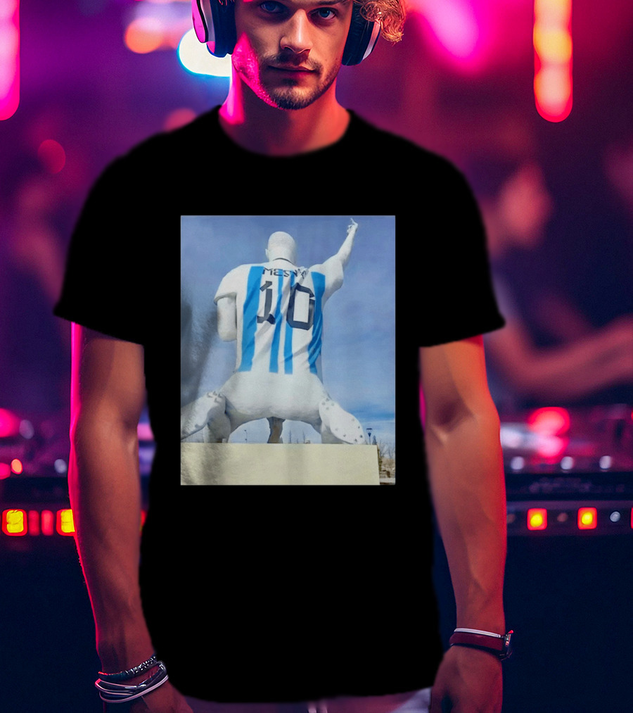 Lionel Messi 10 Argentina Jersey Statue Meme T-Shirt