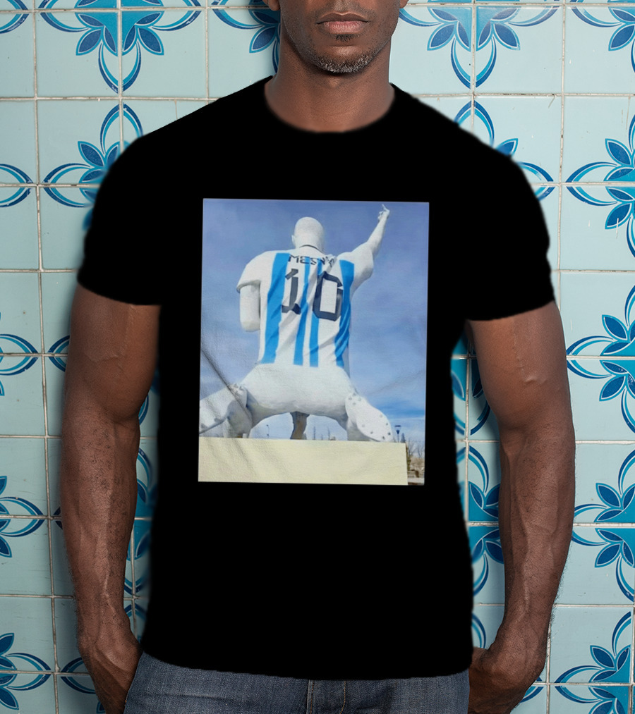 Lionel Messi 10 Argentina Jersey Statue Meme T-Shirt