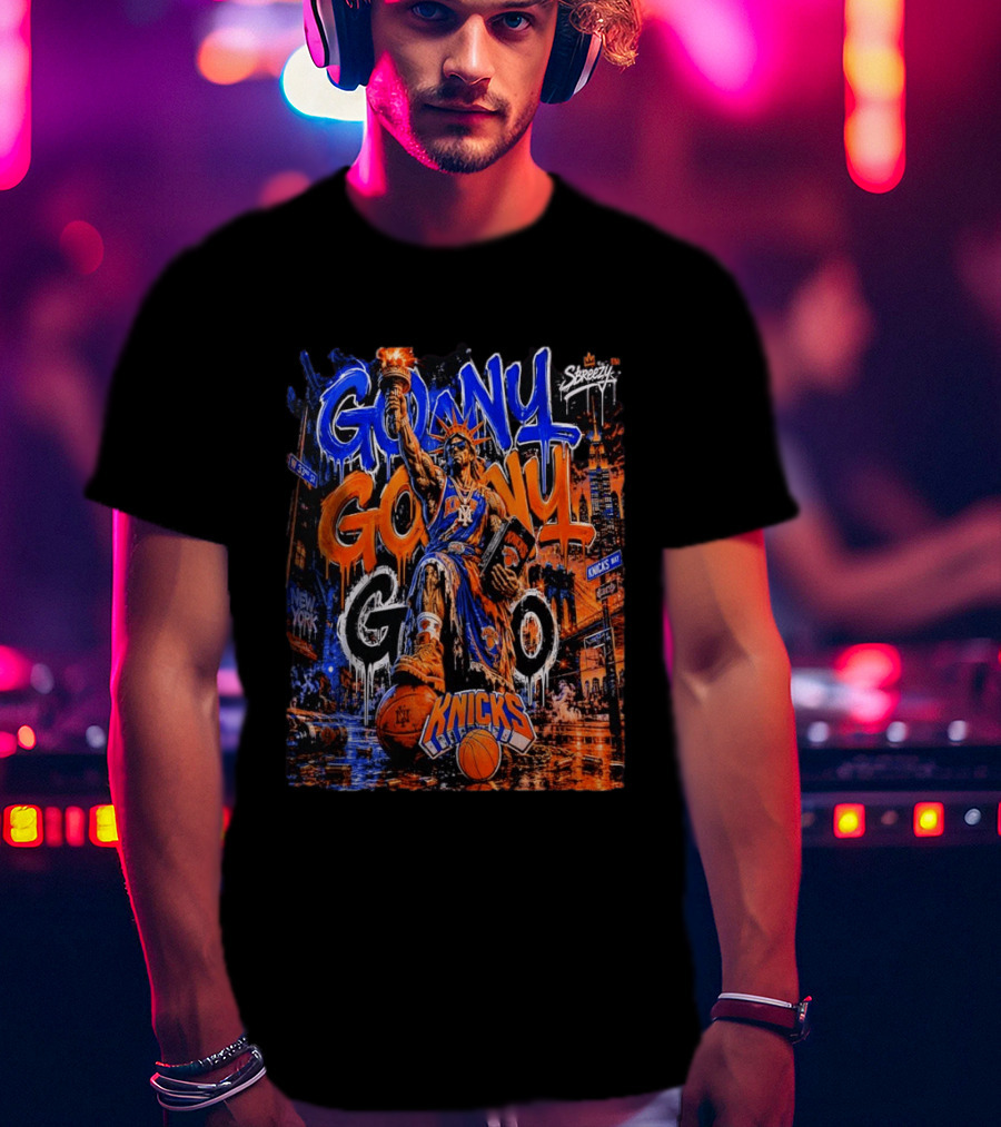 GO NY GO NY GO Knicks Basketball Statue Street T-Shirt
