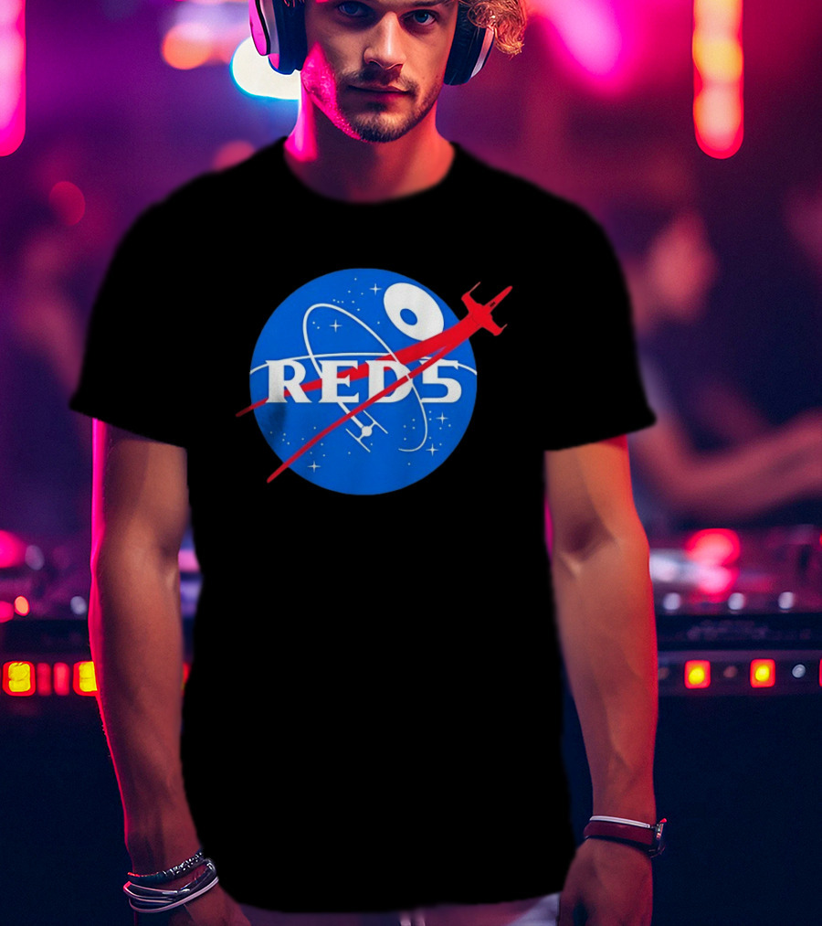Red 5 NASA Space X Wing Mashup Astronaut Star T-Shirt