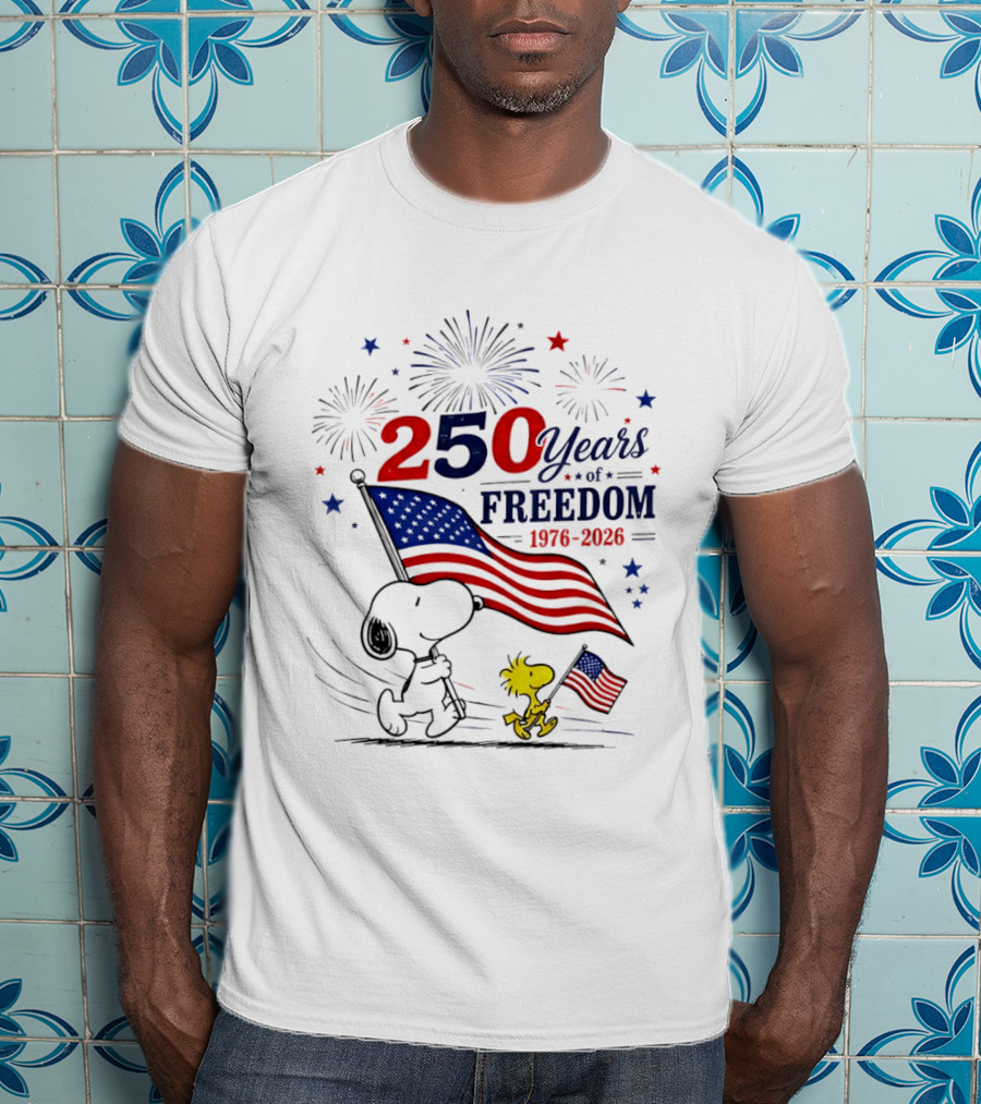 Snoopy Woodstock 250 Years Of Freedom 1776 2026 American Flag Fireworks Independence T-Shirt