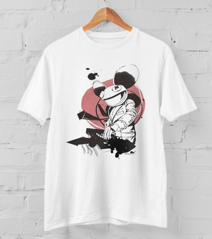 Deadmau5 DJ Music Icon With Pink Circle And Black Abstract T-Shirt