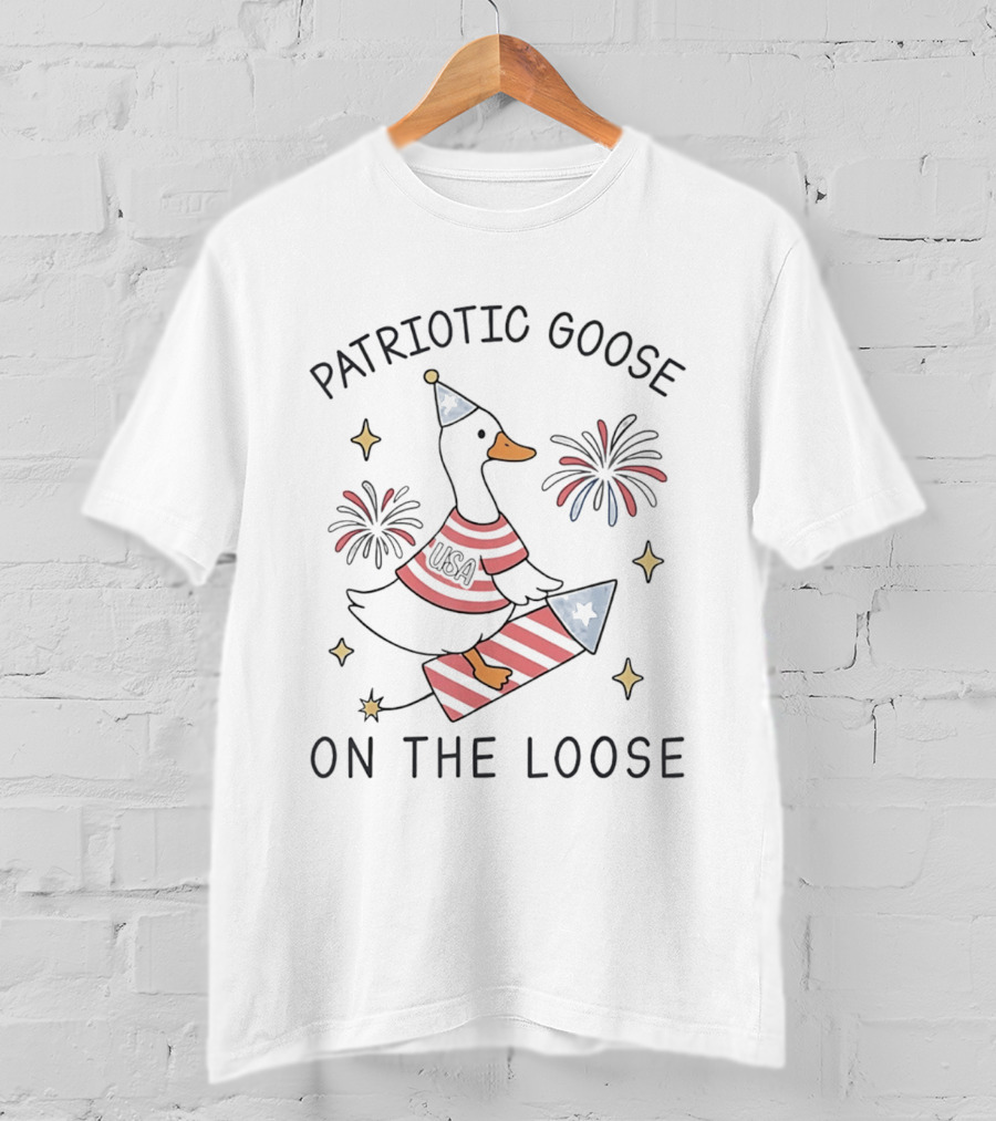 USA Patriotic Goose On The Loose Fireworks Fourth Of July T-Shirt