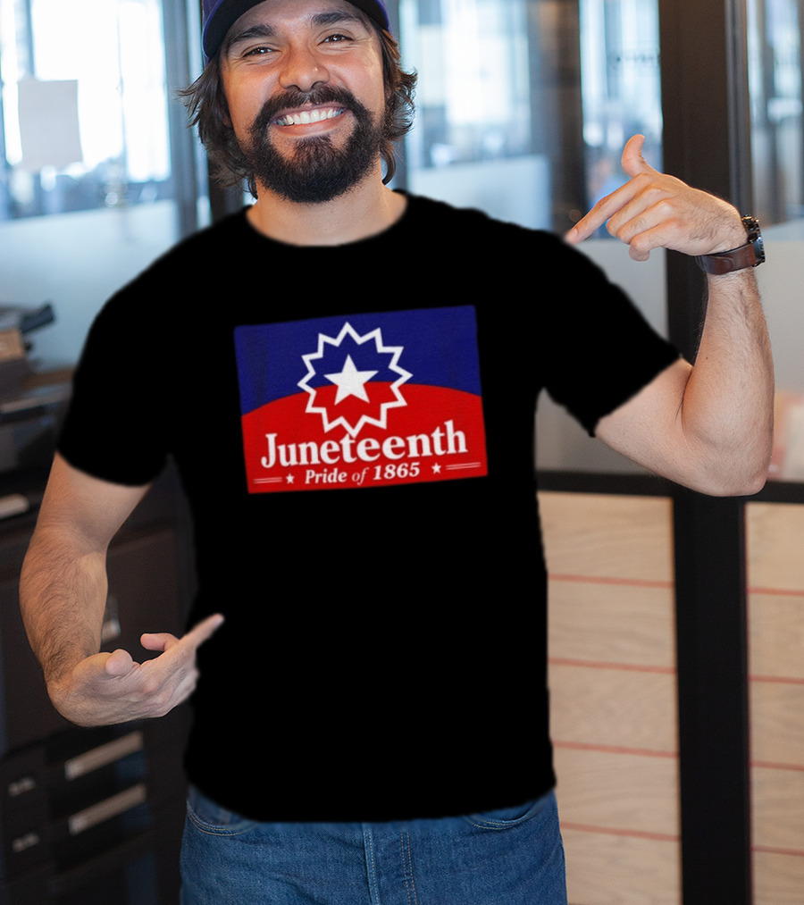 Juneteenth Pride Of 1865 Starburst Symbol On Red And Blue T-Shirt