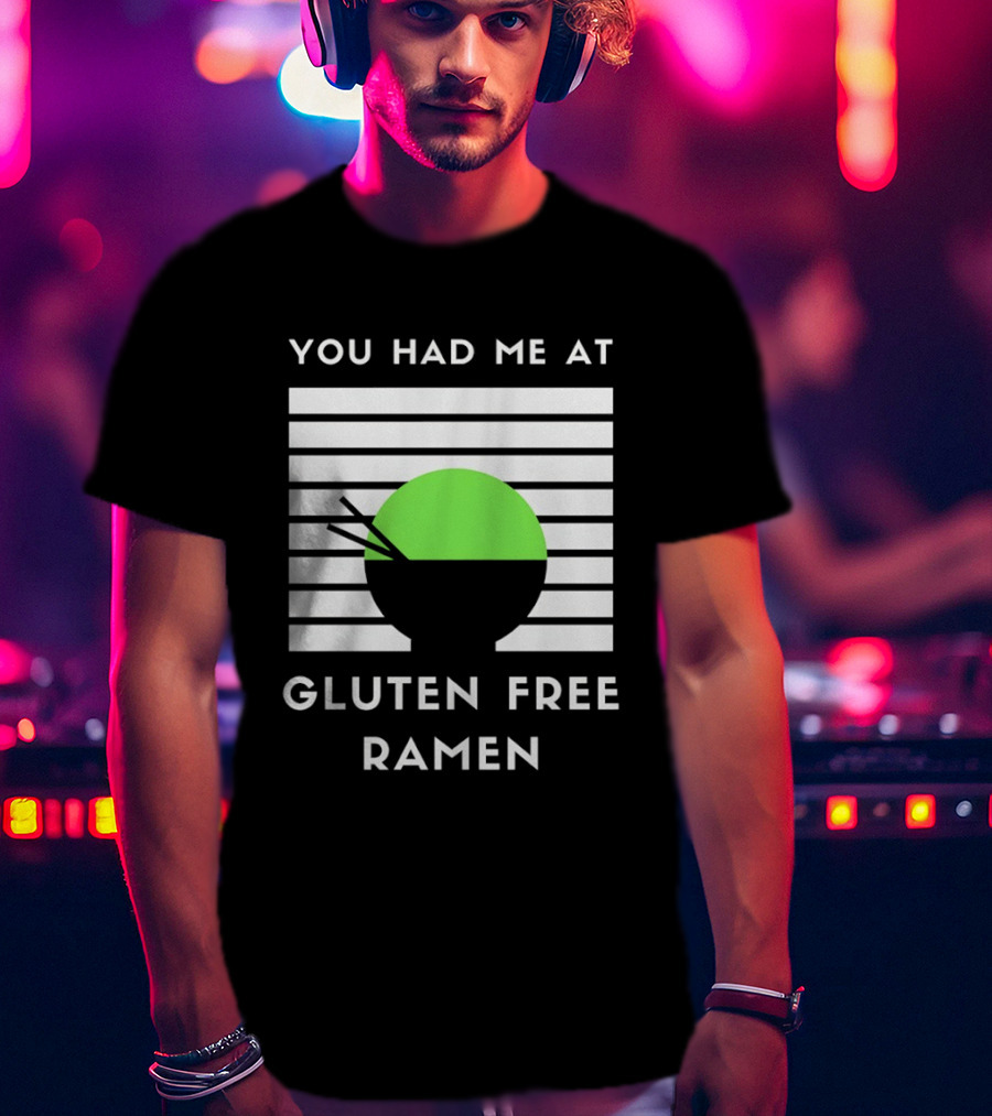 You Had Me At Gluten Free Ramen Retro Style Lines Green Circle T-Shirt