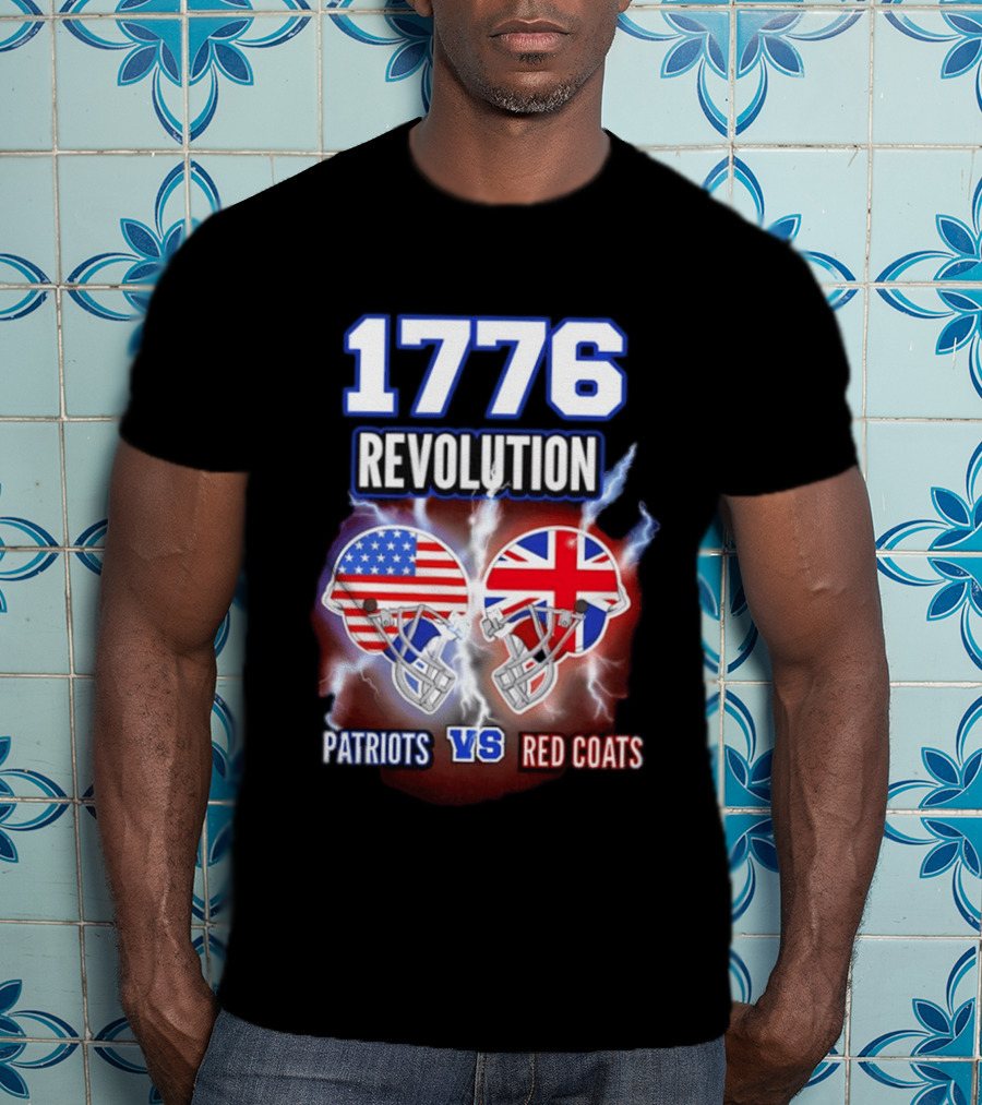 1776 Revolution Patriots Vs Red Coats American Flag British Flag Helmets Clash T-Shirt