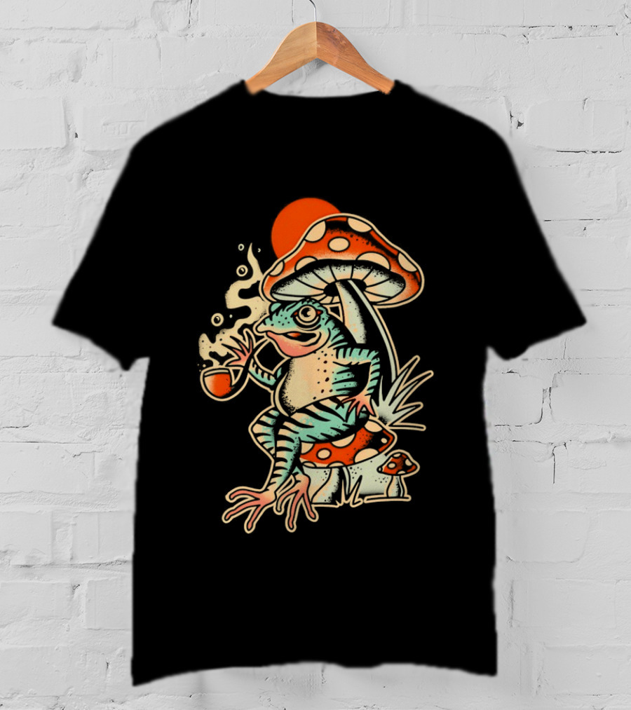 Frog Smoking Pipe Under Mushroom Tattoo T-Shirt