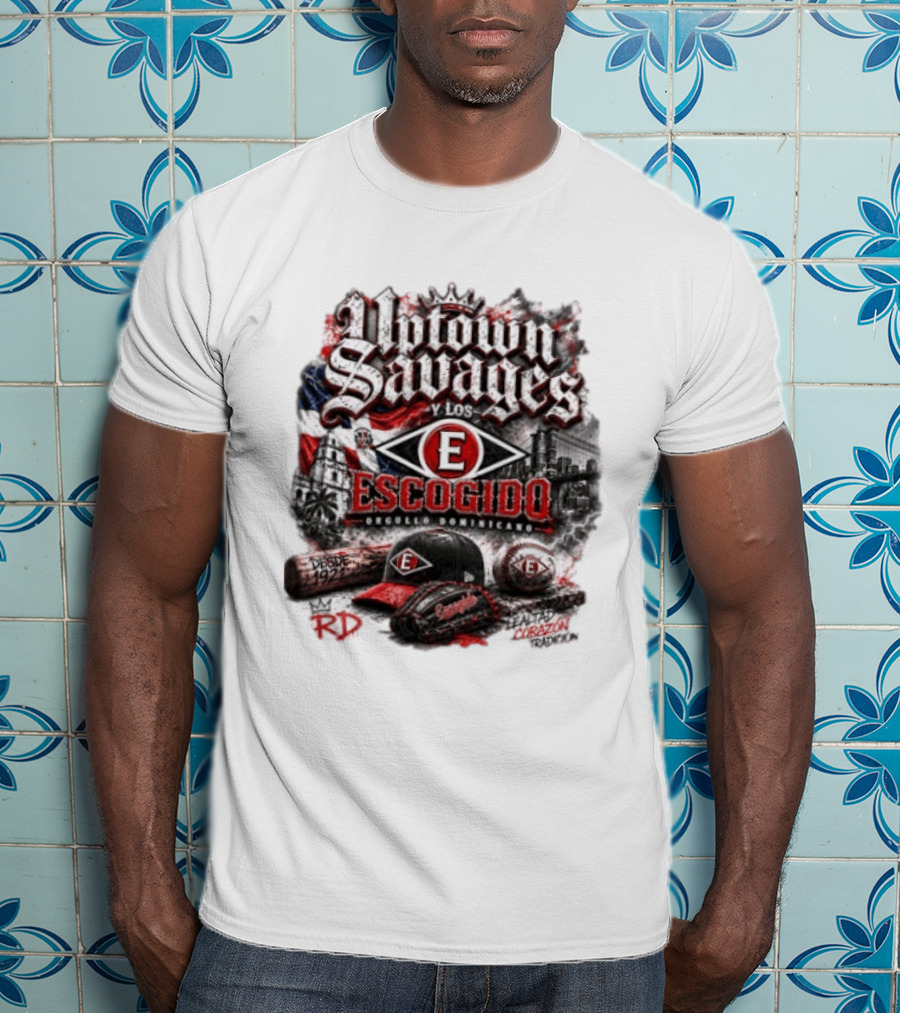 Uptown Savages Y Los Escogido Desde 1922 Orgullo Dominicano Tradición RD T-Shirt