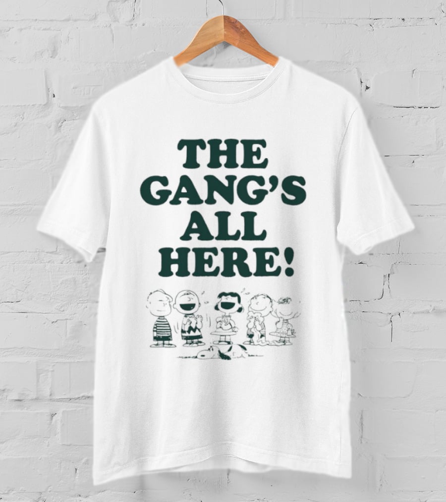 Peanuts Characters The Gang's All Here Charlie Brown Snoopy Woodstock T-Shirt