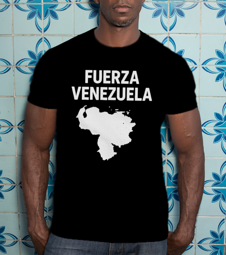 Fuerza Venezuela Map Silhouette Strength Message T-Shirt