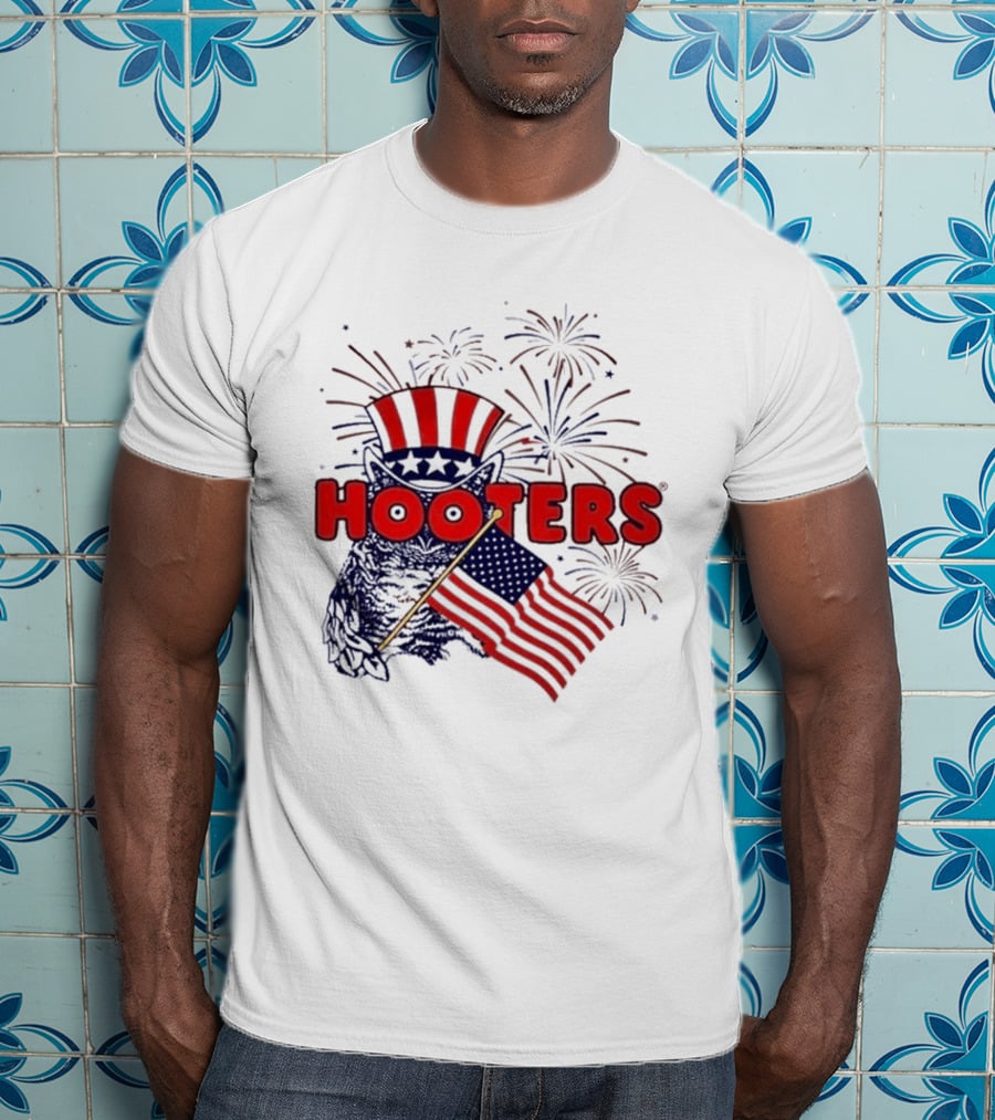 Hooters America Patriotic Owl Fireworks USA UPF 50+ T-Shirt