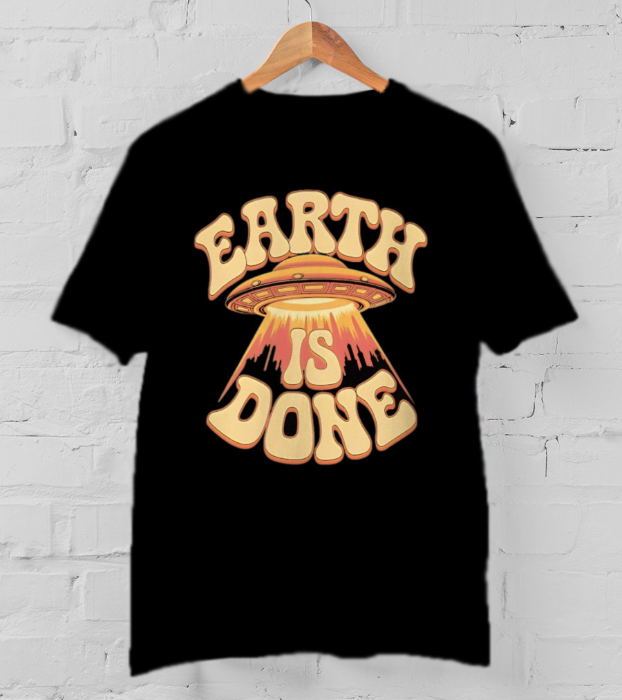 Earth Is Done UFO Spaceship Abducting City Skyline T-Shirt