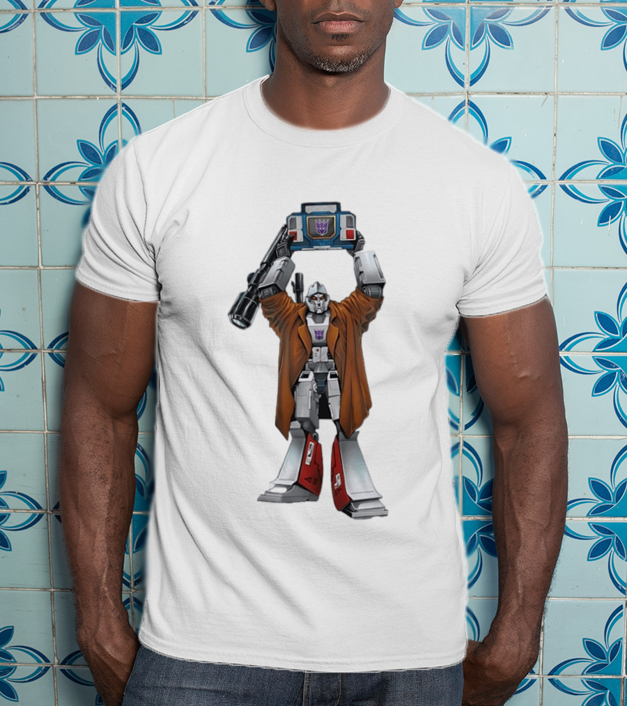 Megatron Lifting Soundwave 80s Transformers Decepticon T-Shirt