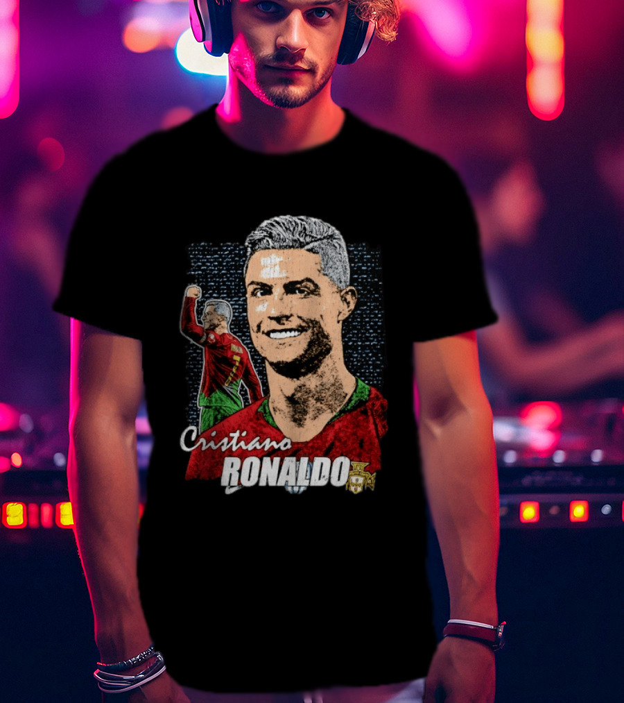Cristiano Ronaldo Portugal National Team Football Icon With Number 7 And Crest T-Shirt