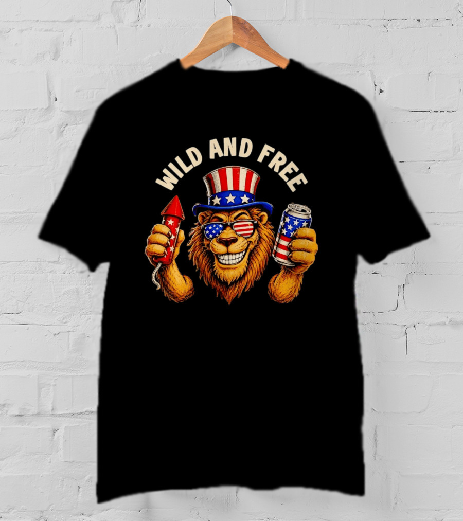Wild And Free Lion Patriotic Hat Holding Firework And American Flag Can T-Shirt