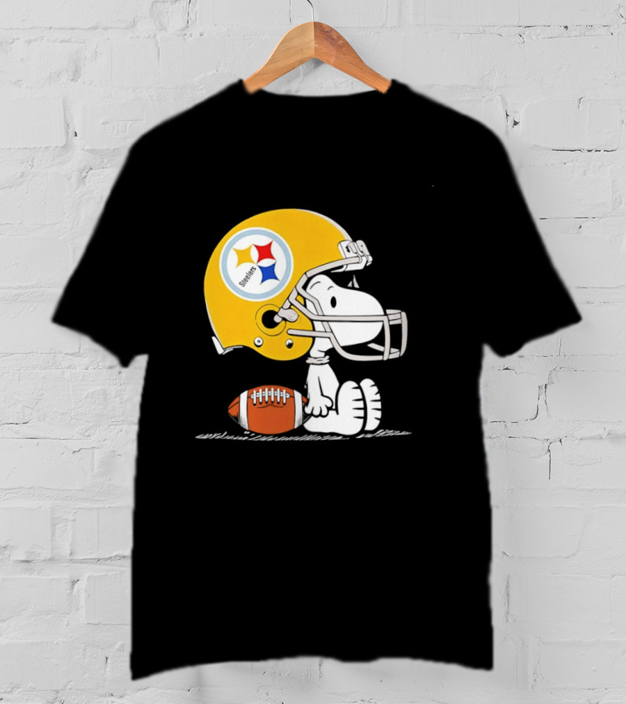 Snoopy Pittsburgh Steelers Helmet Football T-Shirt