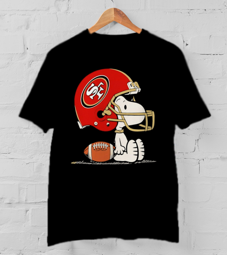 Snoopy San Francisco 49ers Football Helmet Peanuts NFL Collaboration T-Shirt