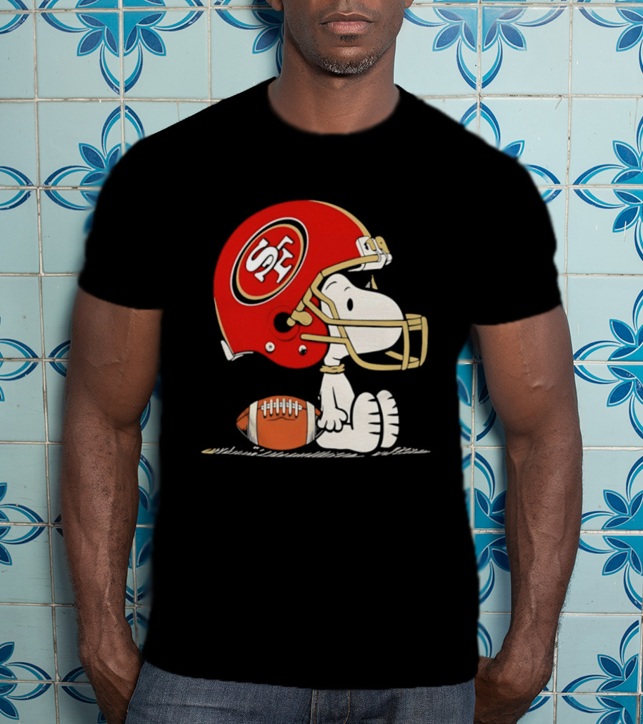 Snoopy San Francisco 49ers Football Helmet Peanuts NFL Collaboration T-Shirt