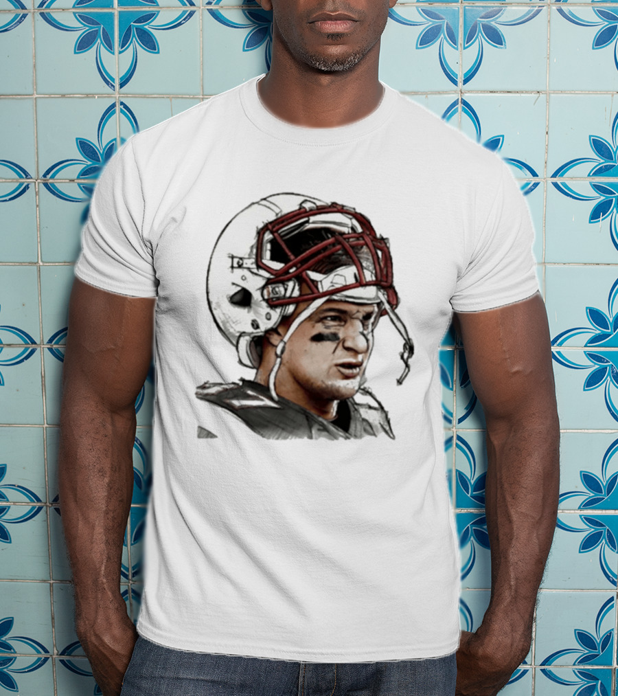 Rob Gronkowski New England Patriots Swag Head Helmet Football T-Shirt