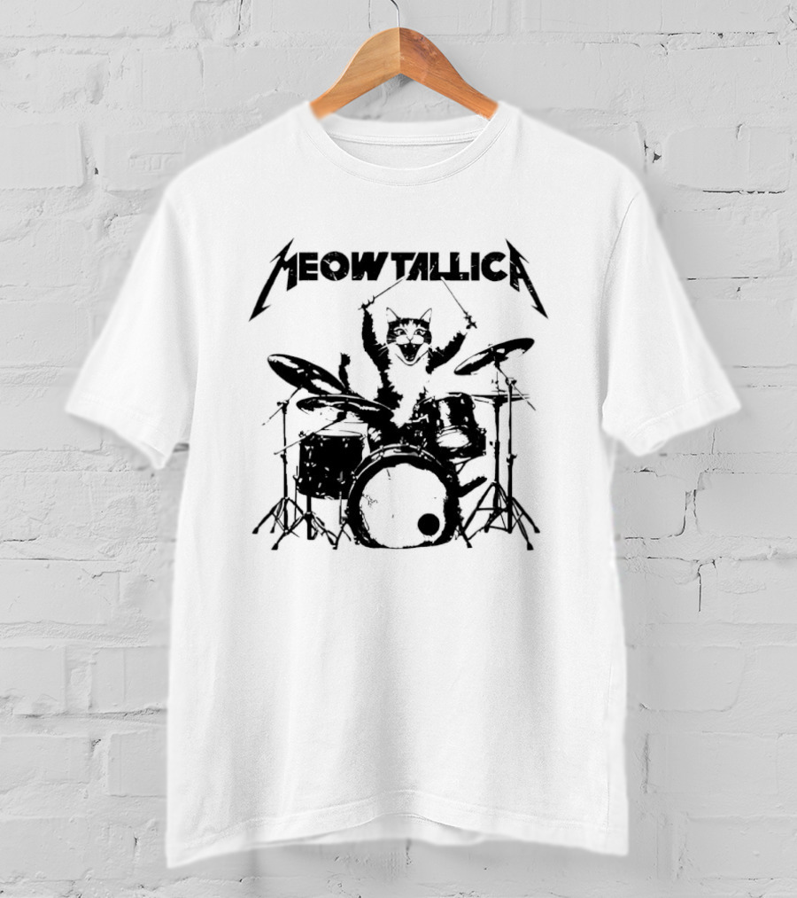 Meowtallica Cat Drummer Playing Drums Retro Metalhead T-Shirt