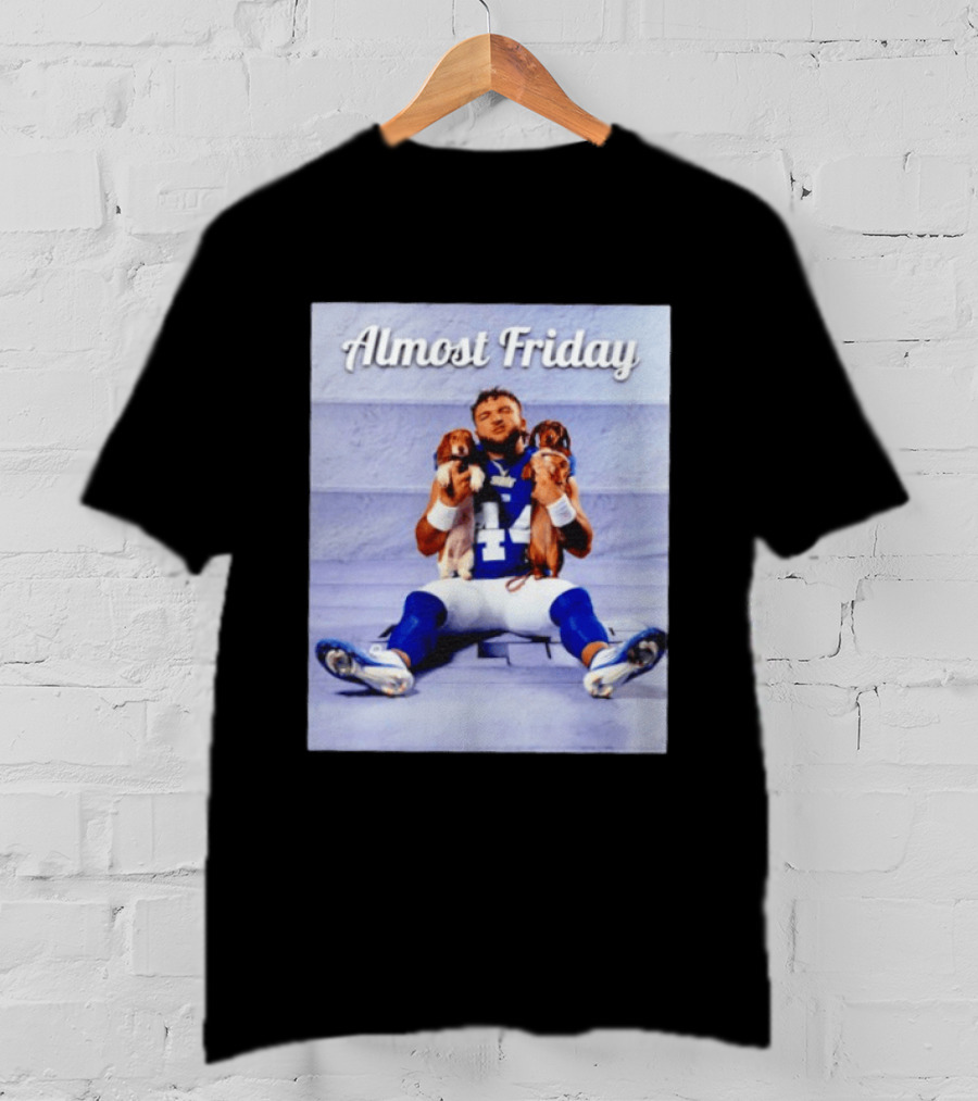 Almost Friday New York Giants 44 Football Player With Dogs T-Shirt