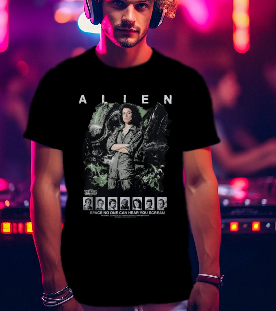 ALIEN Space No One Can Hear You Scream Nostromo Crew T-Shirt