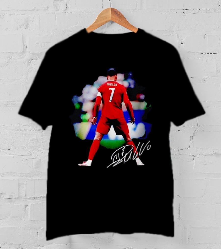 Ronaldo Number 7 Portugal National Team Jersey Photographic Arts With Autograph T-Shirt