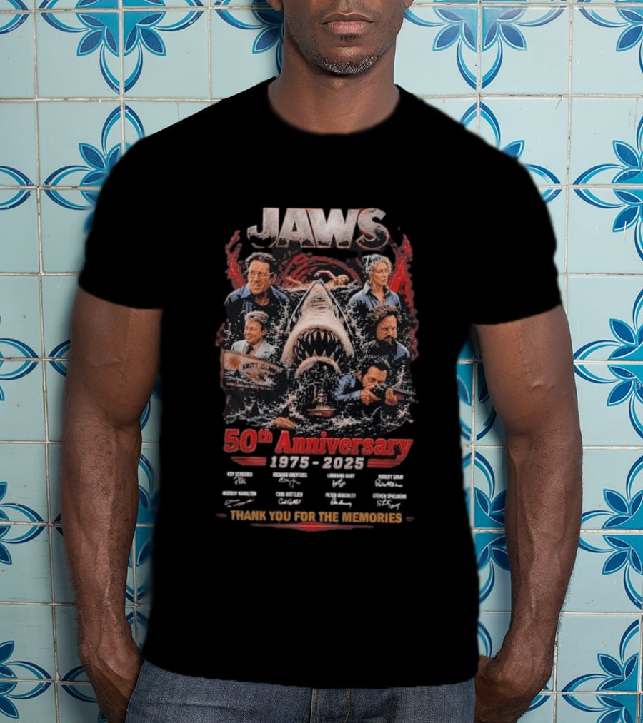 Jaws 50th Anniversary 1975 2025 Thank You For The Memories Signatures Roy Scheider Robert Shaw Richard Dreyfuss T-Shirt