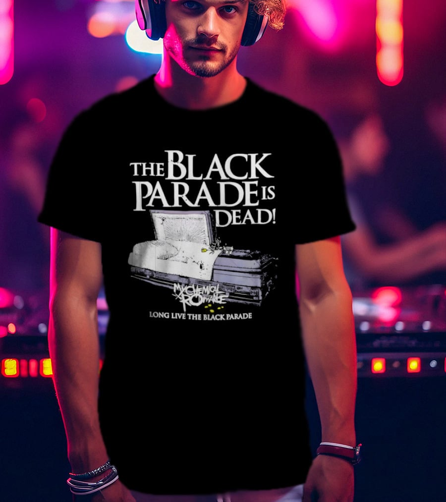 The Black Parade Is Dead My Chemical Romance Long Live The Black Parade Coffin Image T-Shirt