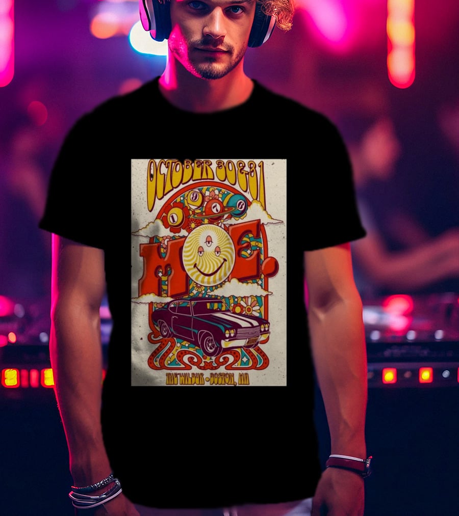 Moe October 30 31 The Wilbur Boston MA Psychedelic Eye Smile 2026 Vintage Car T-Shirt