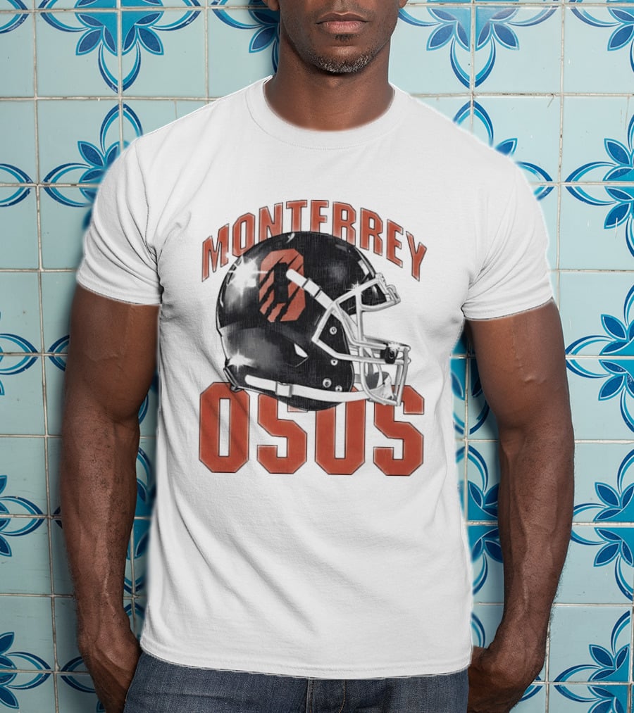 Monterrey Osos Football Helmet Monterrey Osos T-Shirt