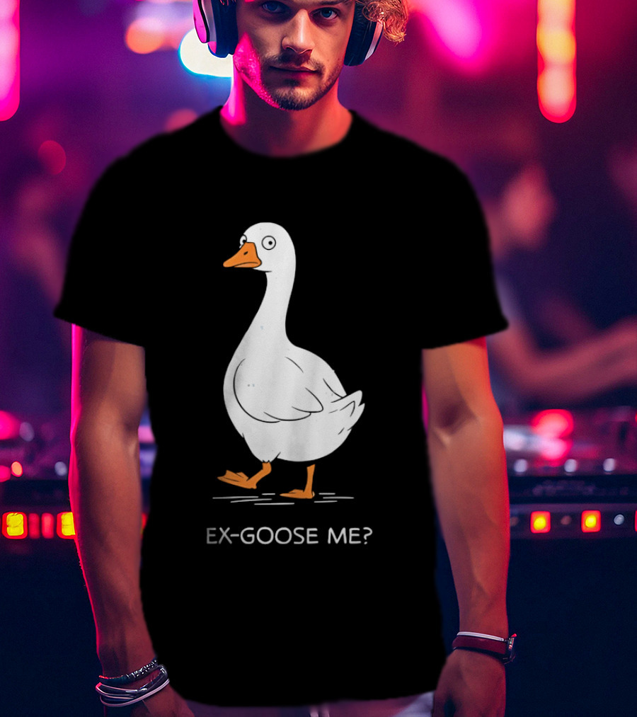 Ex Goose Me Goose Pun Cartoon Walking Goose T-Shirt