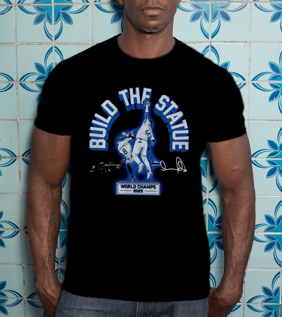 Build The Statue Hernández Pages World Champs 2025 T-Shirt