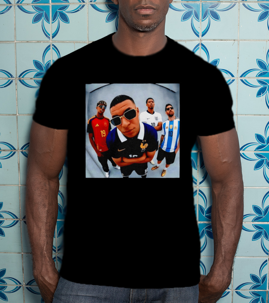 Kylian Mbappe Jude Bellingham Lionel Messi Football Stars Selfie Spain England Argentina France T-Shirt