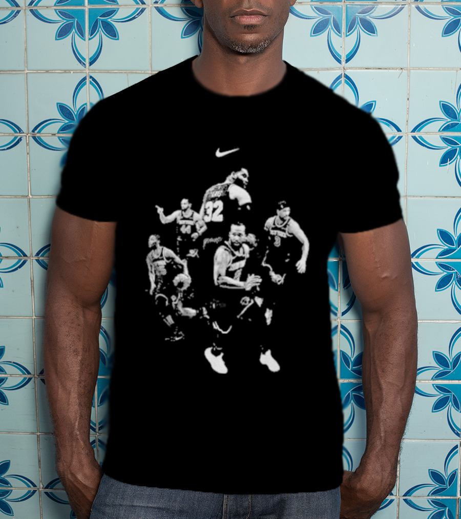 New York Knicks Nike Lightspeed Basketball Team Action T-Shirt