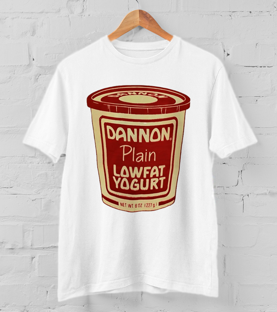 Dannon Plain Lowfat Yogurt 8oz 227g 1980s T-Shirt