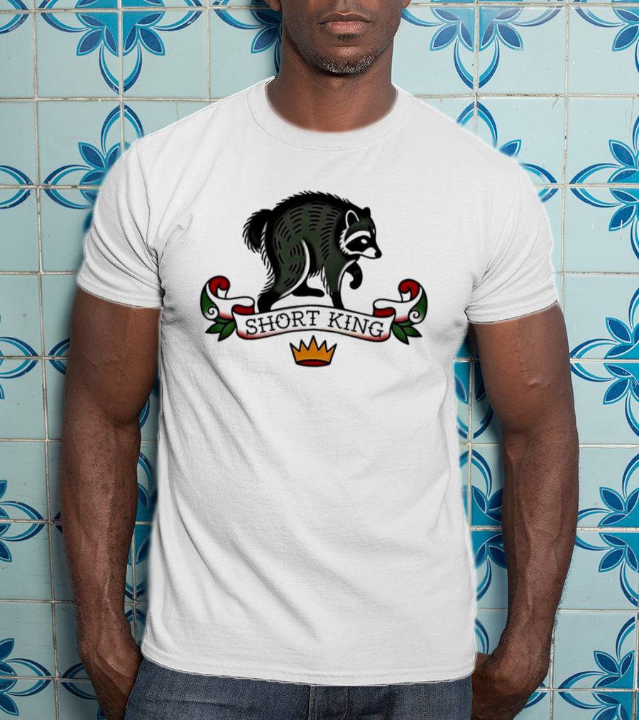 Short King Raccoon Traditional Tattoo T-Shirt