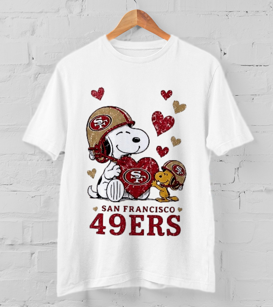 San Francisco 49ers Peanuts Snoopy Love Hearts T-Shirt