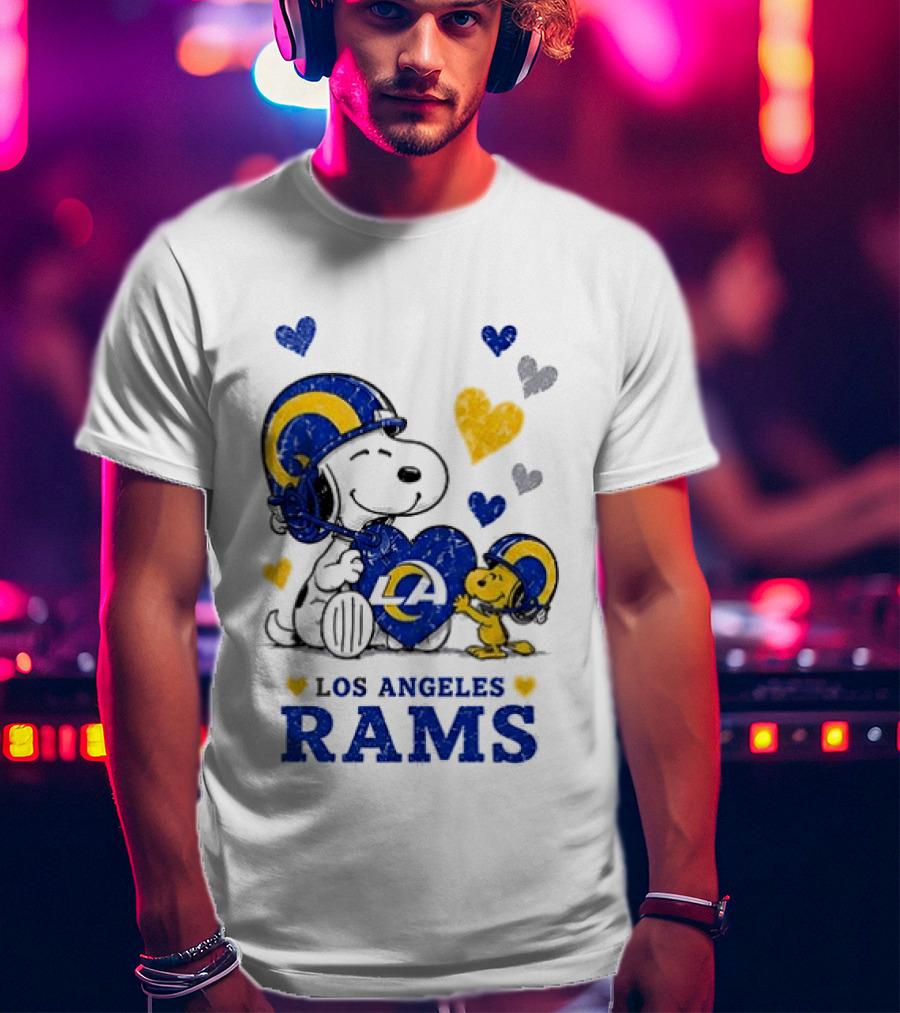 Los Angeles Rams Peanuts Snoopy Love Laughter Hearts T-Shirt