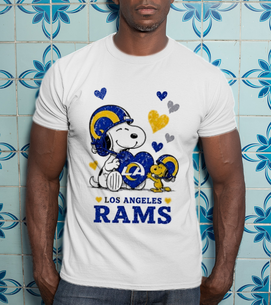 Los Angeles Rams Peanuts Snoopy Love Laughter Hearts T-Shirt