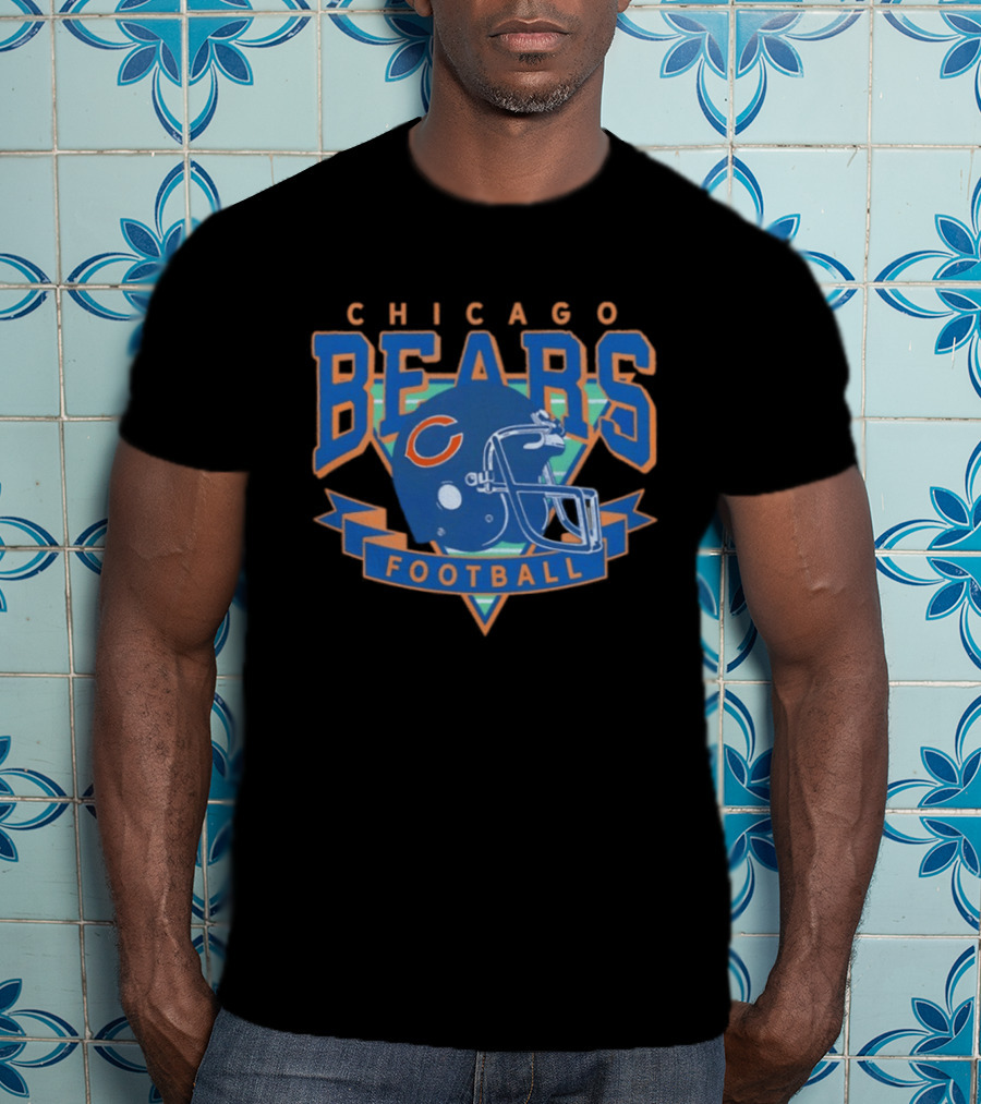 Chicago Bears Helmet Retro Football T-Shirt