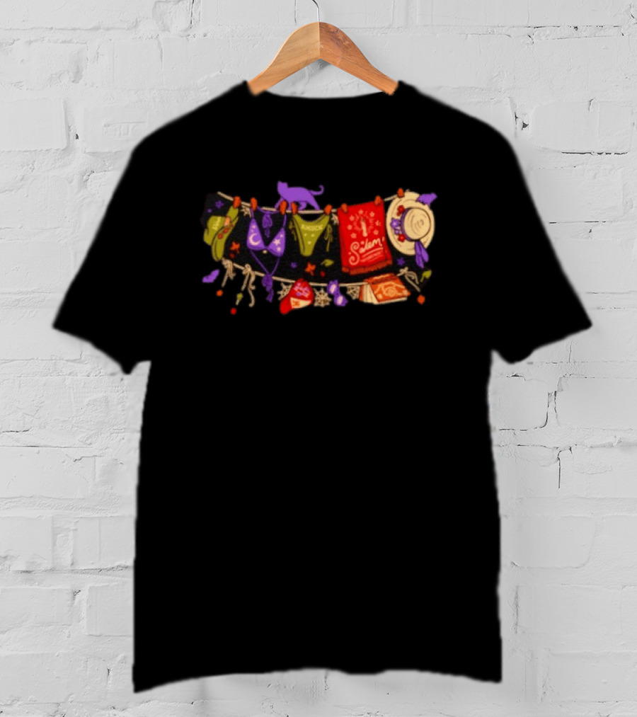 Hocus Pocus Amuck Salem Witch Laundry Line Halloween T-Shirt