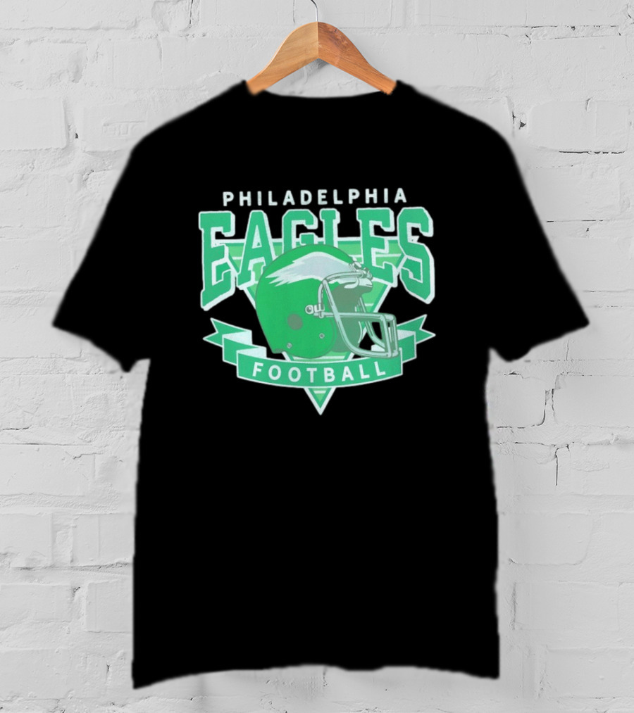 Philadelphia Eagles Helmet Vintage Style Football Fan Gear T-Shirt